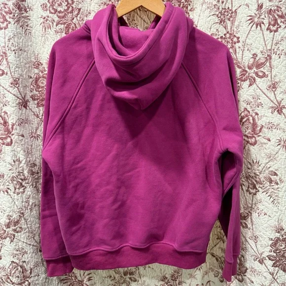Magenta Pullover Hoodie Sweatshirt Kangaroo Pocket Soft Fleece Size M - Picture 3 of 4